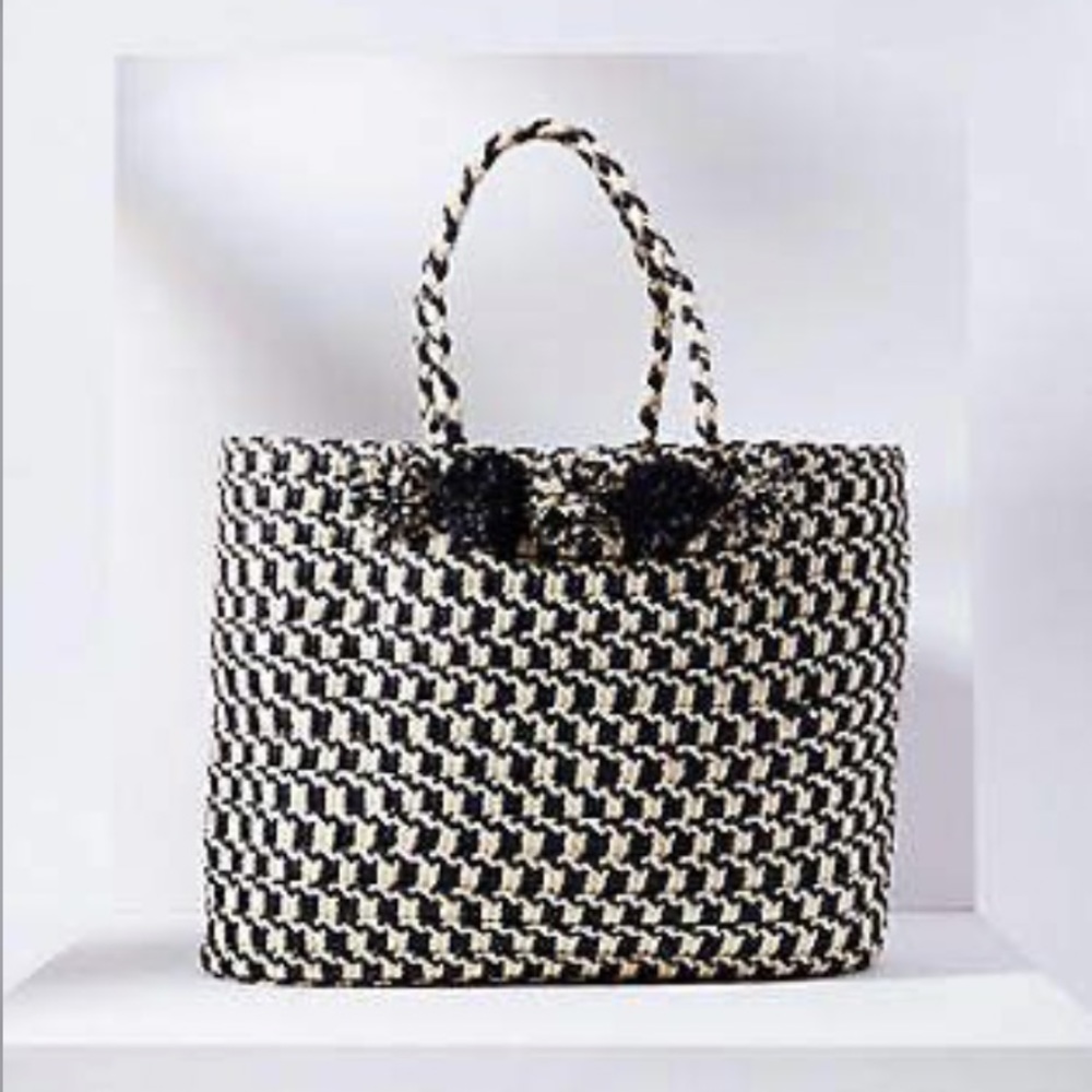LOFT NWT Straw Pom Pom Houndstooth Tote‎